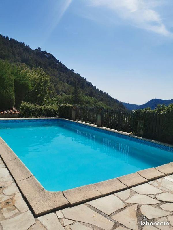 Maison A La Campagne Avec Spa Et Piscine Турретт-сюр-Лу Екстер'єр фото